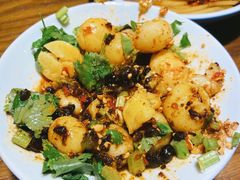 -二孃鸡爪爪(东风路总店)