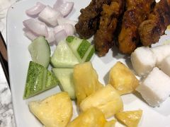 沙爹鸡牛肉拼盘-关夫人餐厅(阳光广场店)