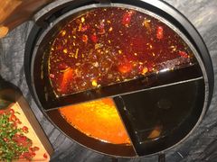 -热火朝天鲜切牛肉火锅(南强街巷店)
