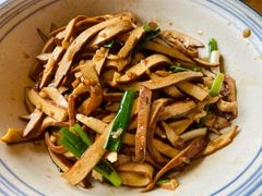 小炒自制香干-丰乐餐厅·始于1999·本地老字号