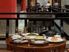 -龙悦湾酒家·八阵鱼生·渔人码头店