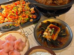 -巴厘龙虾·榜首油焖大虾(音乐学院·沿江酒馆店)