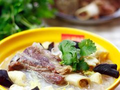 大骨头粉丝汤-小杨生煎(香港名都店)