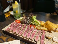 -The Cheebat 锌吧·Bistro(体育西店)