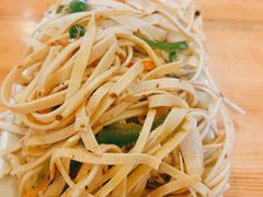 香辣豆腐皮-竹青胶东摔面(黄岛开发区店)