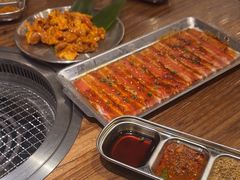 -明洞阿姨·韩式酱蟹烤肉·创意料理(三元桥店)