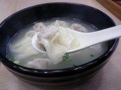 小馄饨-王家沙点心店(西康路店)