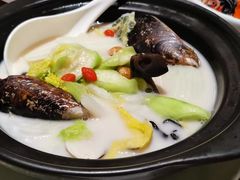 -港丽餐厅(正大店)