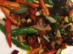 -兔槽江湖菜·重庆璧山兔(水围店)