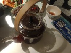 酸梅汤(热)-江边城外烤全鱼(世茂广场店)