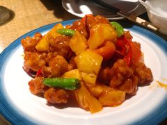 菠萝咕咾肉-渝信川菜(西单店)
