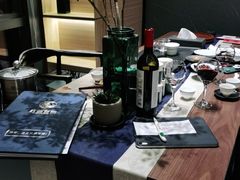 -红鼎豆捞·非遗鲍皇汤火锅(宝丰路店)