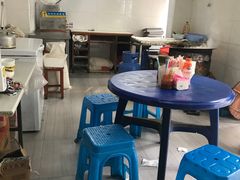 大堂-胖子锅贴(双阳路111弄店)