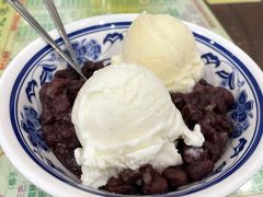 红豆拌双色榴莲、椰子-顺记冰室(宝华路店)