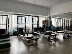 -无界瑜伽普拉提