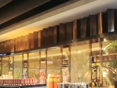 -布罗城堡自助烧烤(鸿通城购物中心店)