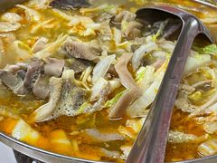 -闫家驴肉老店(华电一校店)