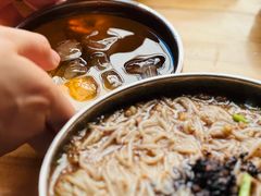 -正宗杨记普洱酸醋米线(总店)