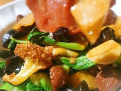 遇宴牛丸麻辣小香锅-山城遇宴·重庆江湖菜(五道口银谷大厦店)