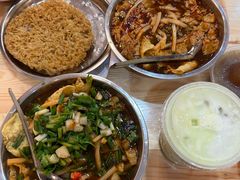 -柳州肥姨妈大骨螺蛳粉(东靖路店)