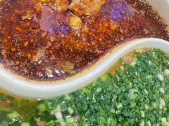 鸳鸯水煮牛肉-成都吃客(九眼桥店)