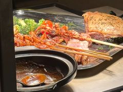 -东西风牛排馆周末烧烤自助(首都机场希尔顿店)
