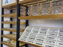 -沪睛眼镜蔡司官方授权店(金桥佳林路店)