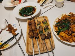 -小河公主秘制烤羊腿(小绿谷店)
