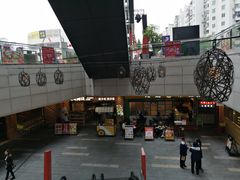 -江燕路万科里