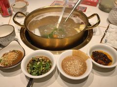 -牛人日志·鲜牛肉骨汤火锅(万科里瑧店)