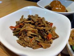 蒲豆角-呷佬·长沙手工米粉(金沙江路店)