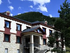 -喀纳斯鸿福生态度假酒店