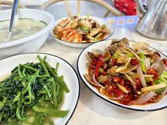 -四川小胡子海鲜(丁村万人海鲜广场店)