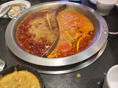 -沸炉重庆老火锅(军事博物馆店)