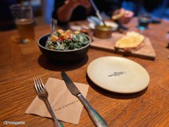 餐具摆设-THE CANNERY&JUJU 新鲜海鲜·牛排美食酒廊