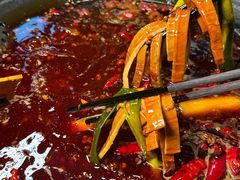 -黄潇洒老火锅(九眼桥宏济巷店)