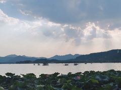 -湖畔居茶楼(湖滨店)