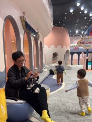 -奈尔宝家庭中心·亲子餐厅(鄞州万达店)