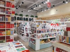 -育才书店(三孝口店)