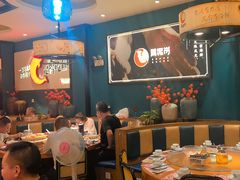 -黄泥岗·地道湖北菜(奥特莱斯店)