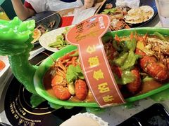 -沪小胖·小龙虾·蓝龙王(八佰伴店)