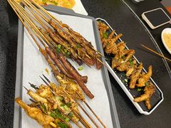 -范二妹独特烧烤夜宵城(宜宾总店)