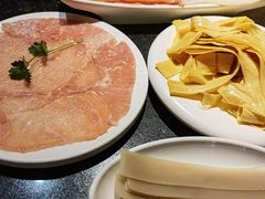 -周师兄大刀腰片火锅(洪崖洞旗舰店)