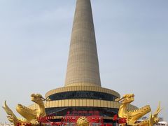 -中央电视塔旋转餐厅