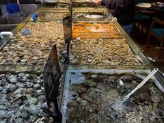 -领鲜活海鲜榴莲自助火锅(东门店)