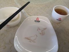 餐具摆设-百利鸽王(紫薇路店)