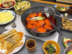 -贵厨酸汤牛肉(花果园国际中心店)