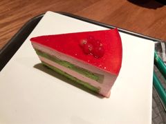 开心果果覆盆子风味蛋糕-星巴克(福州三坊七巷店)