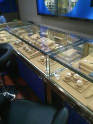 -恒阳珠宝·高级定制镶嵌·天然彩宝·天然钻石(南京西路店)