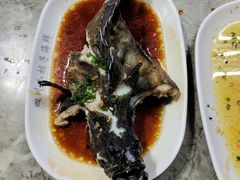 -四川小胡子海鲜(丁村万人海鲜广场店)